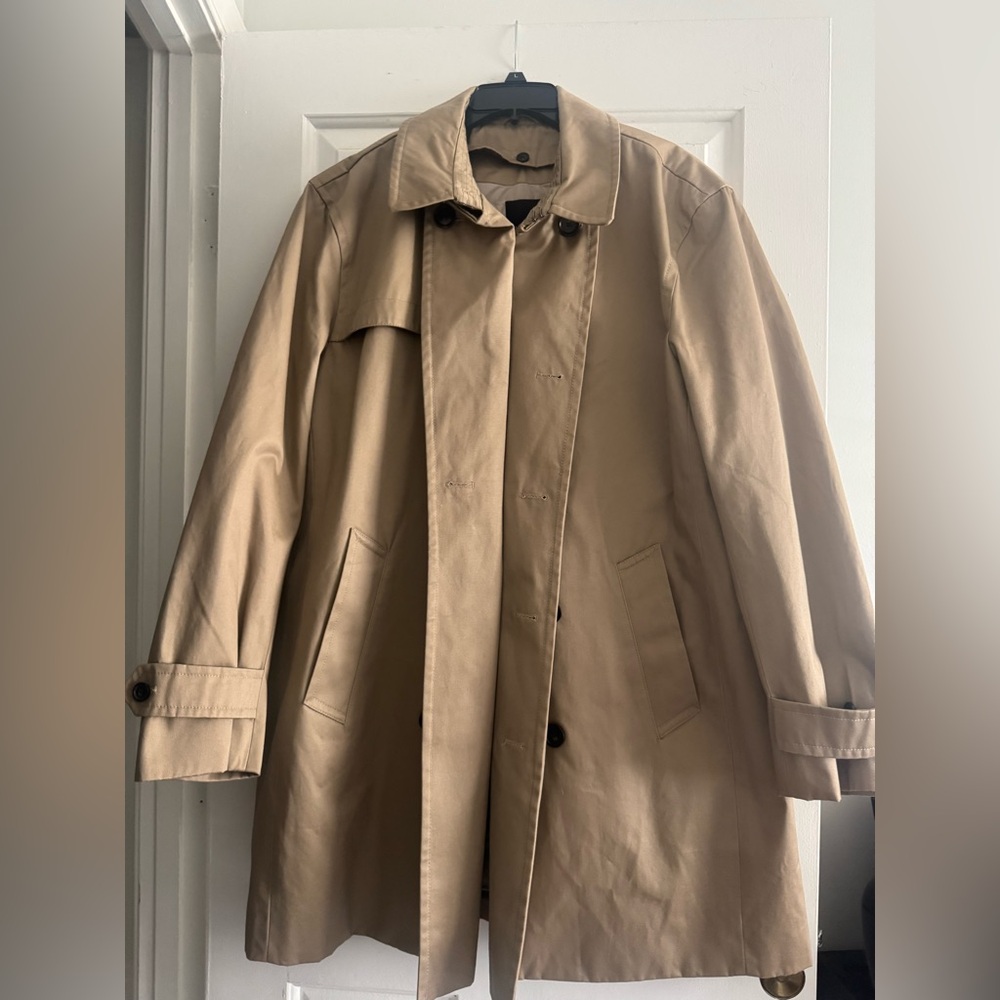 Banana Republic Beige Trench Coat